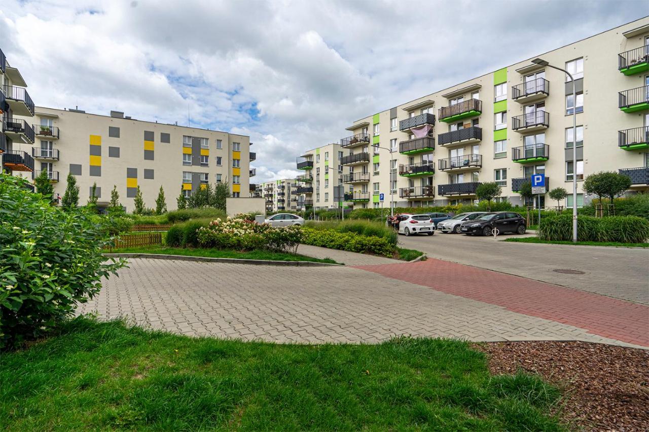 Wlochy Klinkierowa Comfort Apartment Warsawa Bagian luar foto